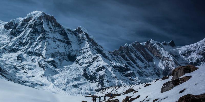 创业项目选址双刃剑：大数据分析与商圈实地考察的黄金法则，助您商业加盟成功