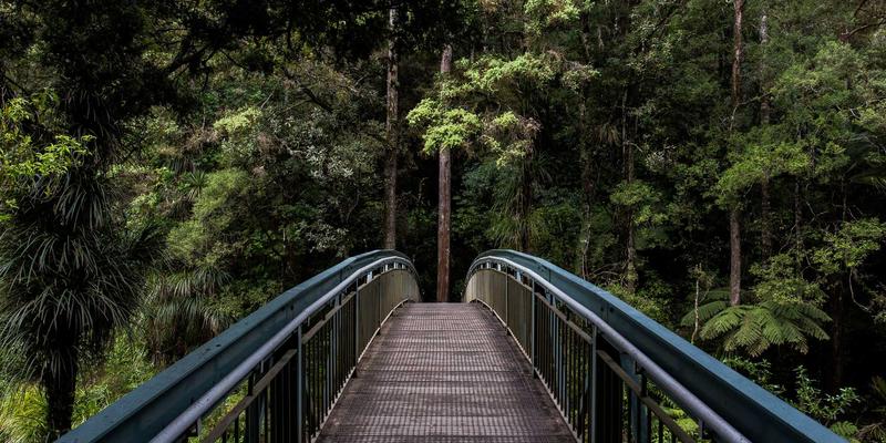 创业项目选址新思维：欣然投资加盟连锁，除了人流量更需关注这4大数据维度