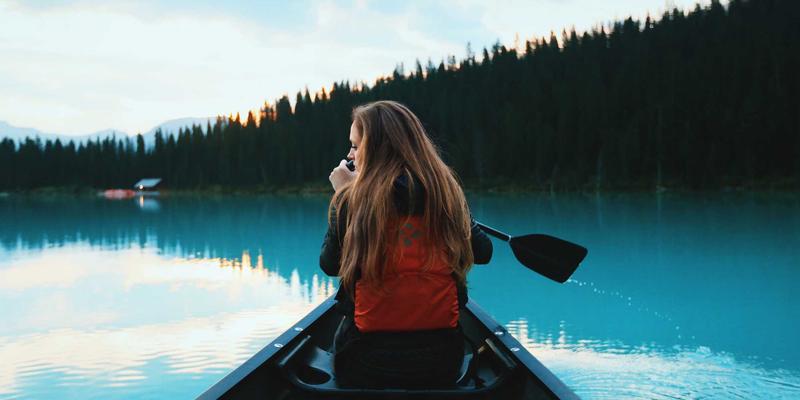 投资加盟是什么？深度解析商业加盟模式与欣然投资的成功逻辑